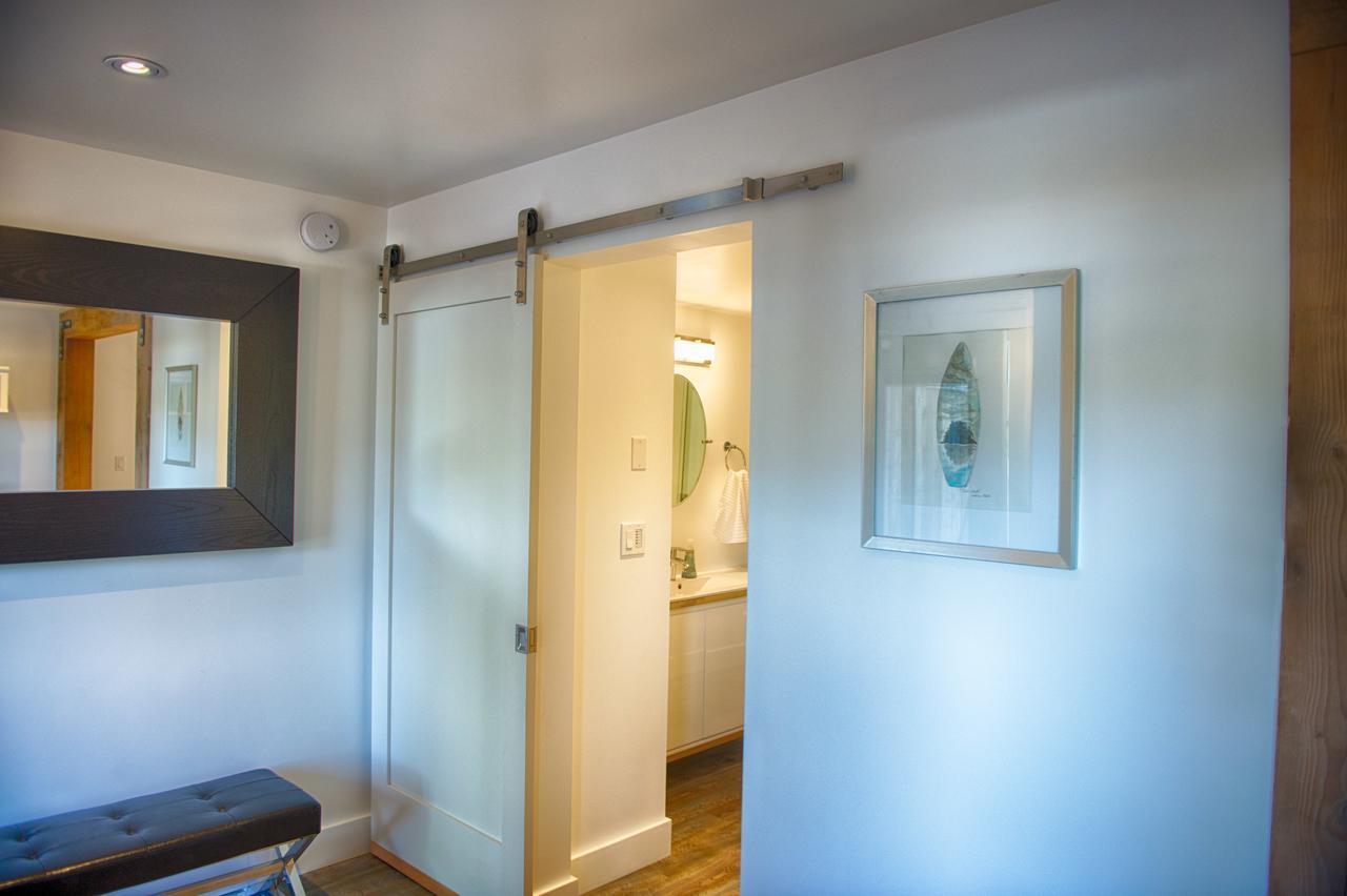 The Francis Boutique Inn Ucluelet Buitenkant foto